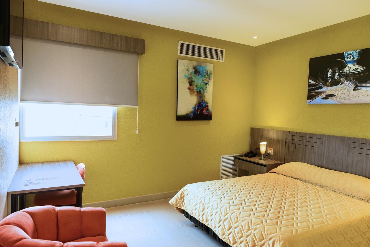 Np Hotel Y Suites Γκουαγιακίλ Εξωτερικό φωτογραφία